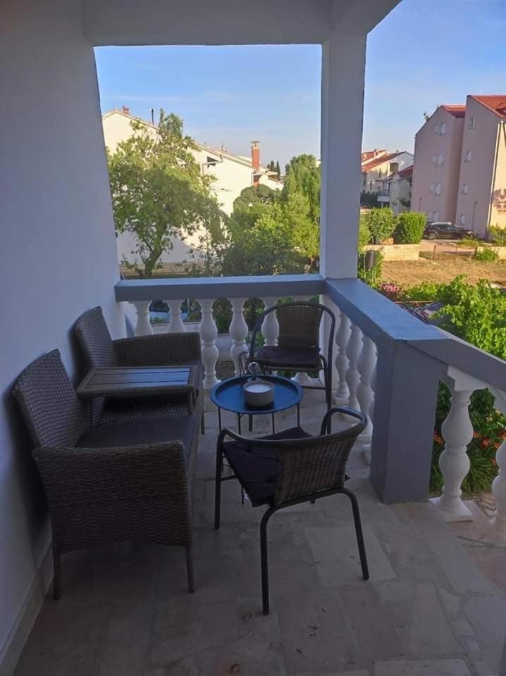 Apartments By The Sea Turanj, Biograd - 364 Екстер'єр фото